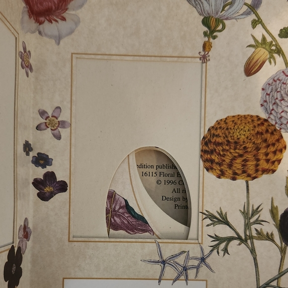 Vintage FLORAL ELEGANCE PHOTOGRAPH ALBUM - Picture 2 of 10